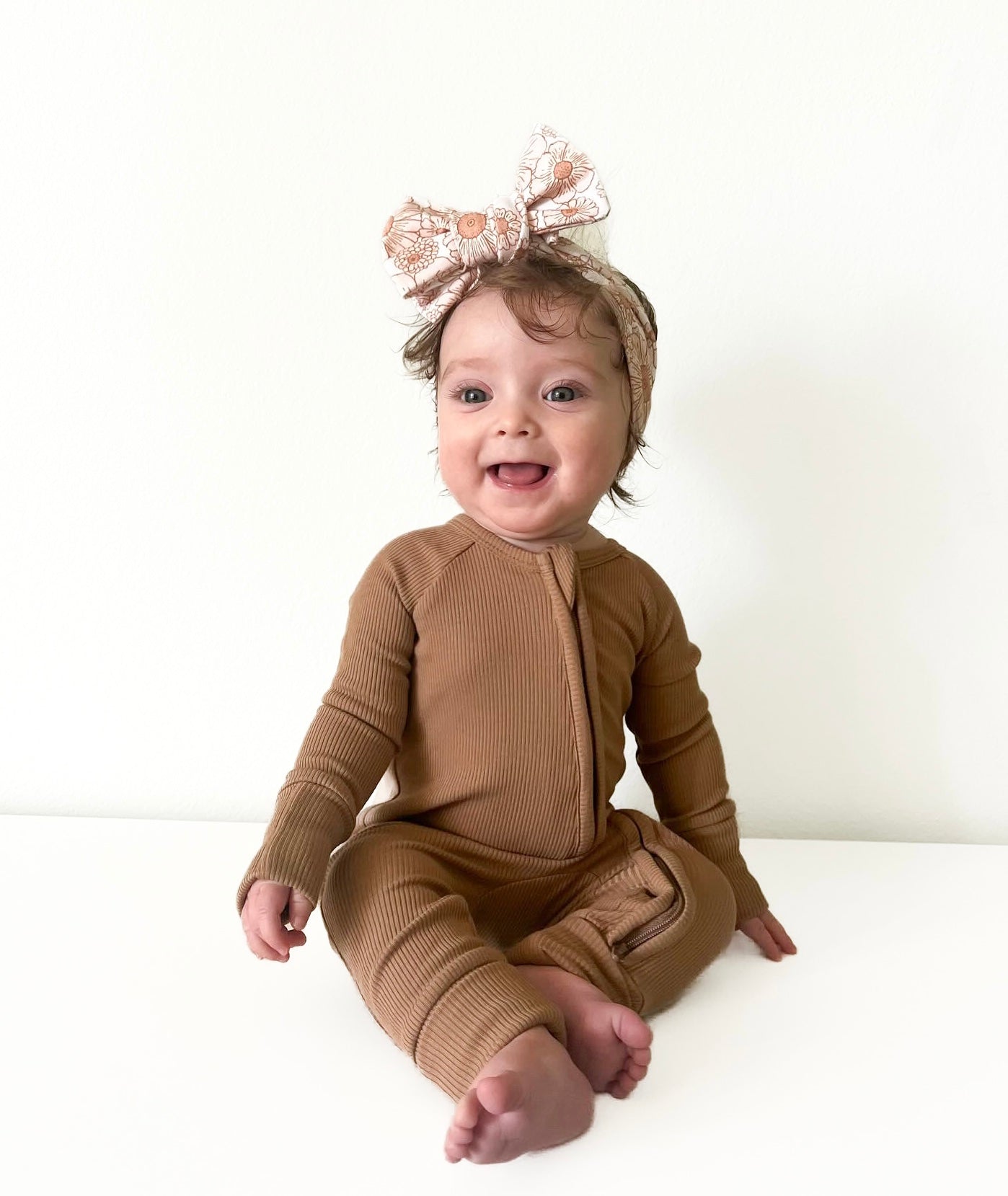 TOFFEE RIBBED | ZIP ROMPER